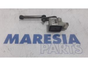 Used Headlight motor Renault Megane III Grandtour (KZ) 2.0 16V TCe 180 Price € 90,00 Margin scheme offered by Maresia Parts