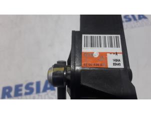 Gaspedalposition Sensor van een Renault Kangoo/Grand Kangoo (KW) 1.2 16V TCE 2014