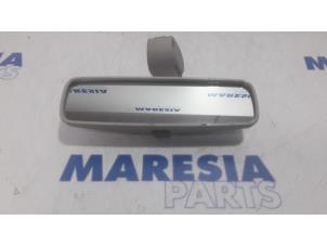 Used Rear view mirror Renault Clio IV Estate/Grandtour (7R) 0.9 Energy TCE 12V Price € 35,00 Margin scheme offered by Maresia Parts
