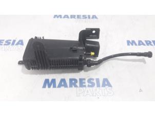 Used Carbon filter Peugeot 5008 I (0A/0E) 1.6 VTI 16V Price € 75,00 Margin scheme offered by Maresia Parts