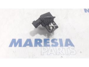 Used Cooling fan resistor Peugeot 5008 I (0A/0E) 1.6 VTI 16V Price € 20,00 Margin scheme offered by Maresia Parts