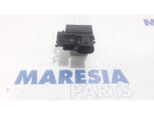 Used Cooling fan resistor Peugeot 3008 I (0U/HU) 1.6 VTI 16V Price € 20,00 Margin scheme offered by Maresia Parts