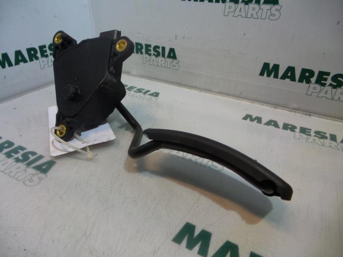 Gebrauchte Gaspedalposition Sensor Renault Grand Scénic II (JM) 1.5 dCi 100 Preis € 35,00 Margenregelung angeboten von Maresia Parts