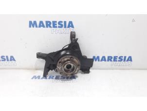 Used Knuckle, front left Opel Combo 1.3 CDTI 16V Price € 90,75 Inclusive VAT offered by Maresia Parts