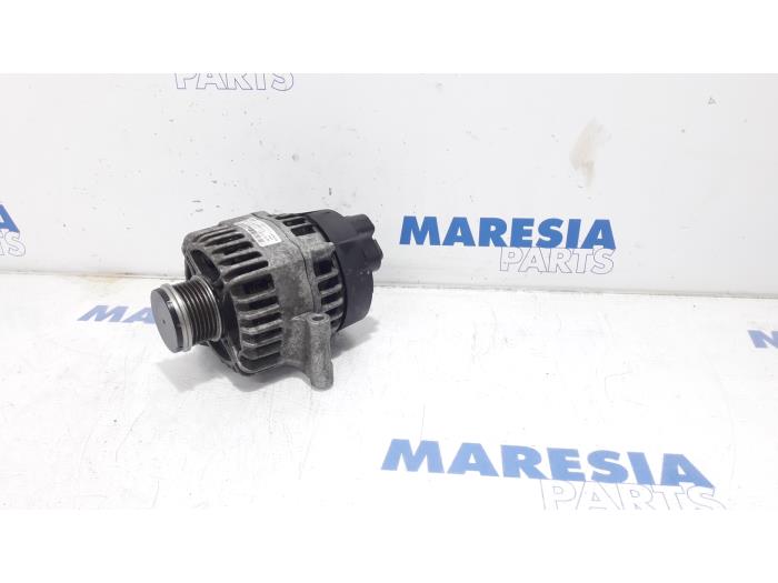 Used Dynamo Opel Combo 1.3 CDTI 16V Price € 78,65 Inclusive VAT offered by Maresia Parts