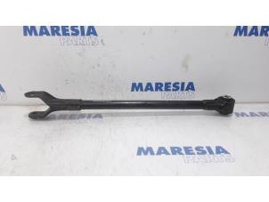 Used Rear lower wishbone, left Opel Combo 1.3 CDTI 16V Price € 84,70 Inclusive VAT offered by Maresia Parts