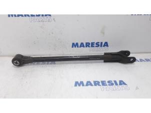 Used Lower wishbone, rear right Opel Combo 1.3 CDTI 16V Price € 84,70 Inclusive VAT offered by Maresia Parts