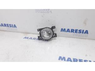 Used Fog light, front right Opel Combo 1.3 CDTI 16V Price € 24,20 Inclusive VAT offered by Maresia Parts