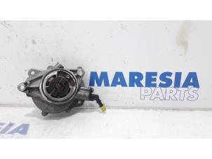 Used Vacuum pump (petrol) Peugeot 3008 I (0U/HU) 1.6 VTI 16V Price € 65,00 Margin scheme offered by Maresia Parts
