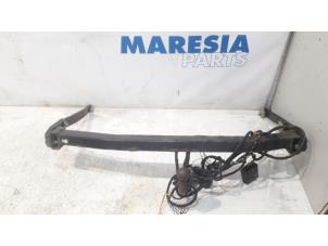 Used Towbar Renault Megane Scenic Price € 75,00 Margin scheme offered by Maresia Parts