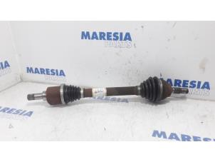 Used Front drive shaft, left Citroen DS3 (SA) 1.6 Blue Hdi 100 Price € 35,00 Margin scheme offered by Maresia Parts