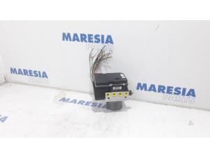 Used ABS pump Peugeot 3008 I (0U/HU) 1.6 16V THP 155 Price € 131,23 Margin scheme offered by Maresia Parts