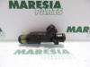 Injector (petrol injection) from a Peugeot 407 SW (6E), 2004 / 2010 1.8 16V, Combi/o, Petrol, 1.749cc, 85kW (116pk), FWD, EW7J4; 6FZ, 2004-05 / 2005-07 2005