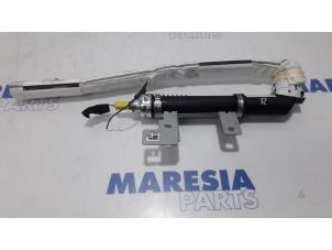 Used Roof curtain airbag, right Renault Trafic New (JL) 2.0 dCi 16V 115 Price € 108,90 Inclusive VAT offered by Maresia Parts