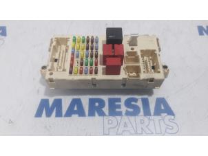Used Fuse box Alfa Romeo 159 (939AX) 1.9 JTDm Price € 50,00 Margin scheme offered by Maresia Parts