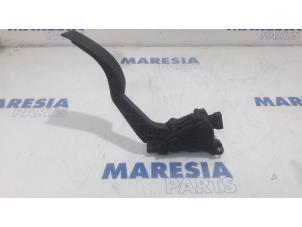 Used Throttle pedal position sensor Alfa Romeo 159 (939AX) 1.9 JTDm Price € 50,00 Margin scheme offered by Maresia Parts