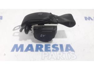 Used Front seatbelt, left Alfa Romeo 159 (939AX) 1.9 JTDm Price € 50,00 Margin scheme offered by Maresia Parts