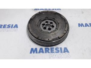Used Flywheel Peugeot 2008 (CU) 1.2 12V e-THP PureTech 110 Price € 183,75 Margin scheme offered by Maresia Parts