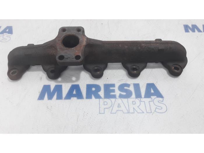 Gebrauchte Abgaskrümmer Peugeot Bipper (AA) 1.4 HDi Preis € 50,00 Margenregelung angeboten von Maresia Parts