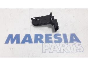Used Airflow meter Citroen Berlingo 1.6 BlueHDI 75 Price € 36,30 Inclusive VAT offered by Maresia Parts