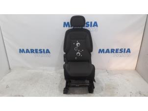 Gebrauchte Sitz rechts Citroen Berlingo Multispace 1.6 BlueHDI 75 Preis € 190,58 Mit Mehrwertsteuer angeboten von Maresia Parts