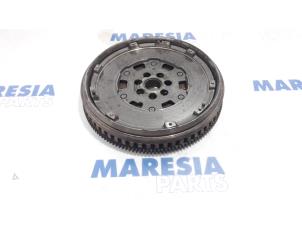 Used Flywheel Renault Grand Scénic III (JZ) 1.5 dCi 110 Price € 157,50 Margin scheme offered by Maresia Parts