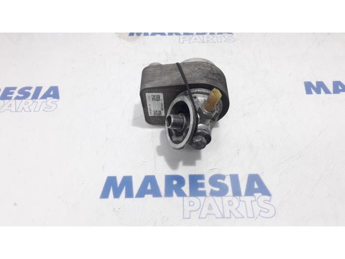 Oil cooler from a Renault Grand Scénic III (JZ) 1.5 dCi 110 2012