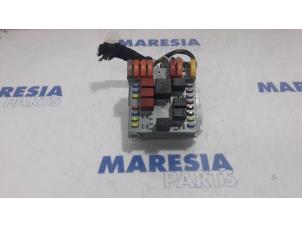 Used Fuse box Alfa Romeo 159 (939AX) 1.9 JTDm Price € 50,00 Margin scheme offered by Maresia Parts
