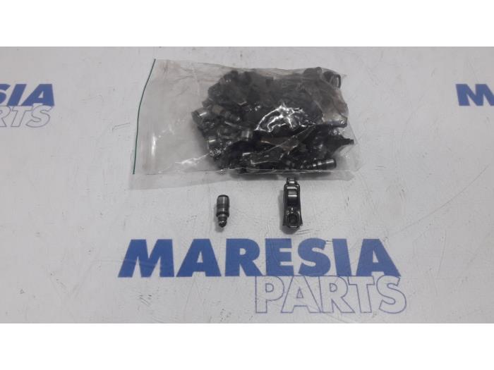 Gebrauchte Ventilstößel Peugeot 5008 I (0A/0E) 1.6 VTI 16V Preis € 50,00 Margenregelung angeboten von Maresia Parts