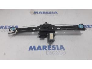 Used Window mechanism 2-door, front right Fiat Fiorino (225) 1.3 D 16V Multijet Price € 60,50 Inclusive VAT offered by Maresia Parts