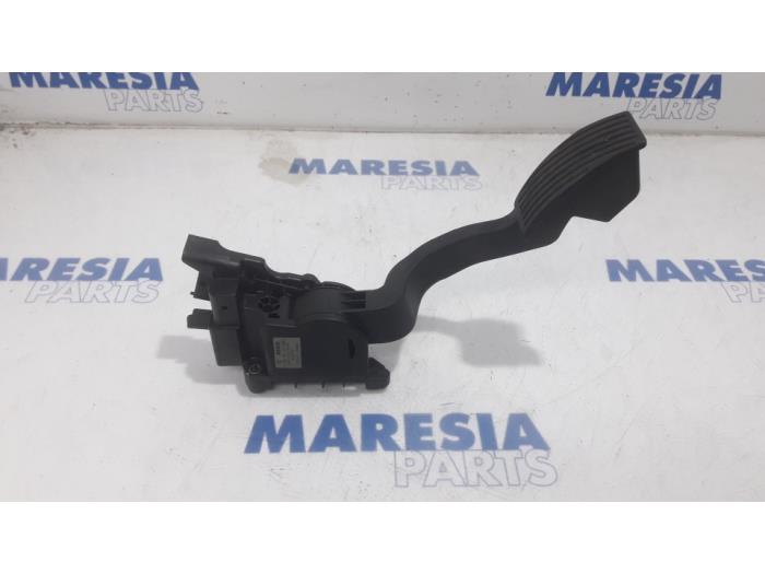 Begagnade Gaspedalsensor Fiat Fiorino (225) 1.3 D 16V Multijet Pris € 60,50 Inklusive moms erbjuds av Maresia Parts