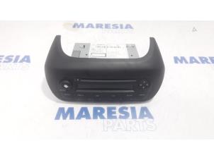 Usados Reproductor de CD y radio Fiat Fiorino (225) 1.3 D 16V Multijet Precio € 127,05 IVA incluido ofrecido por Maresia Parts