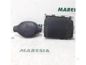 Used Airbag set + module Renault Clio II Societe (SB) 1.9D Price € 50,00 Margin scheme offered by Maresia Parts