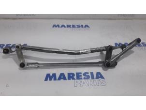 Used Wiper mechanism Citroen Berlingo Multispace 1.6 BlueHDI 75 Price € 60,50 Inclusive VAT offered by Maresia Parts