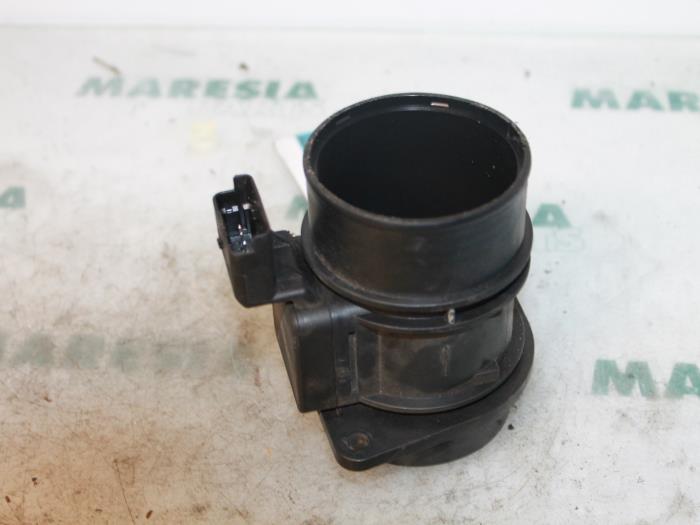Débitmètre D'air Pour Opel, Nissan, Renault, Mitsubishi 1.9 DCI/DTI - Référence 7700104426 - Occasion Fonctionnel