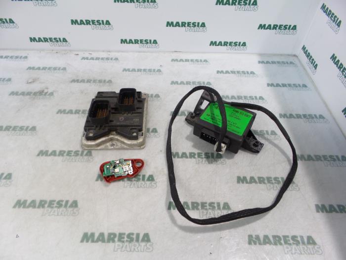 Used Engine management computer Alfa Romeo 156 (932) 2.0 Twin Spark 16V Price € 157,50 Margin scheme offered by Maresia Parts