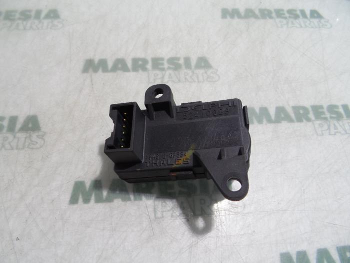 Begagnade Sensor (övriga) Renault Espace (JK) 2.0 16V Turbo Pris € 20,00 Marginaltabell erbjuds av Maresia Parts