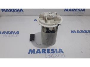 Usagé Pompe à carburant Citroen C3 Picasso (SH) 1.4 16V VTI 95 Prix € 20,00 Règlement à la marge proposé par Maresia Parts