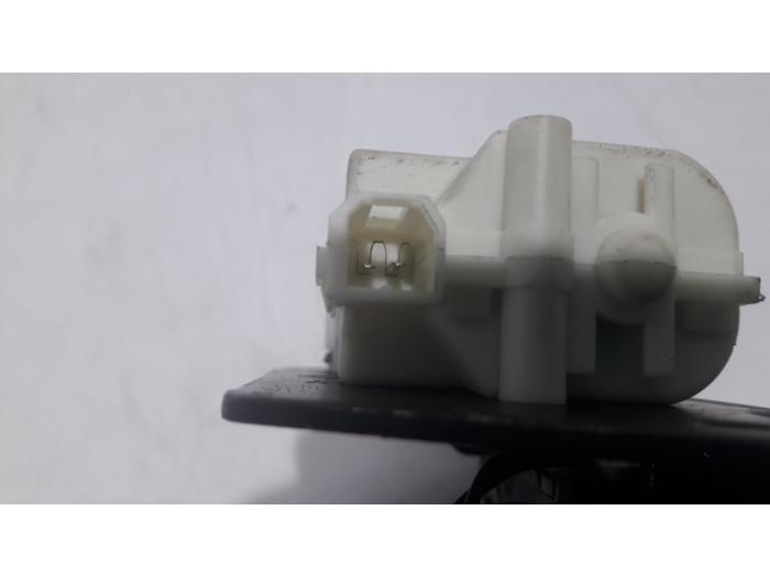 Mechanizm zamka tylnej klapy Fiat Panda 1.2 Fire 51764040