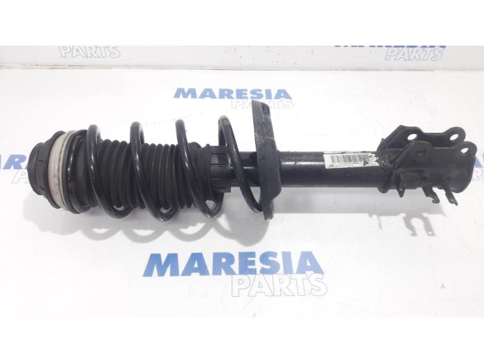 Front shock absorber rod, left from a Alfa Romeo MiTo (955) 1.3 JTDm 16V Eco 2011