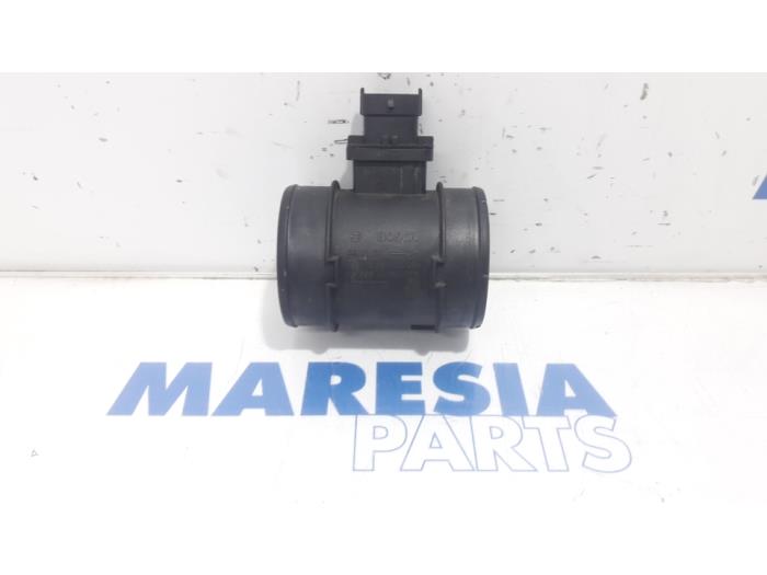 Begagnade Luftflödesmätare Alfa Romeo MiTo (955) 1.3 JTDm 16V Eco Pris € 25,00 Marginaltabell erbjuds av Maresia Parts