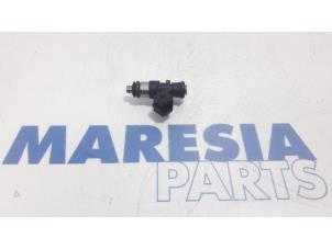 Usagé Injecteur (injection essence) Fiat 500 (312) 0.9 TwinAir 85 Prix € 25,00 Règlement à la marge proposé par Maresia Parts