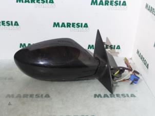 Used Wing mirror, right Peugeot 607 (9D/U) 2.2 HDi 16V FAP Price € 75,00 Margin scheme offered by Maresia Parts