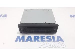 Used Radio CD player Dacia Logan MCV (KS) 1.6 16V Price € 157,50 Margin scheme offered by Maresia Parts