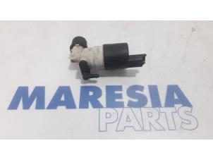 Used Windscreen washer pump Citroen Berlingo 1.6 Hdi 90 Phase 2 Price € 10,00 Margin scheme offered by Maresia Parts