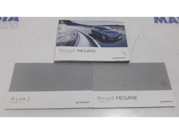 Instruction Booklet from a Renault Megane IV Estate (RFBK) 1.3 TCE 115 16V 2018
