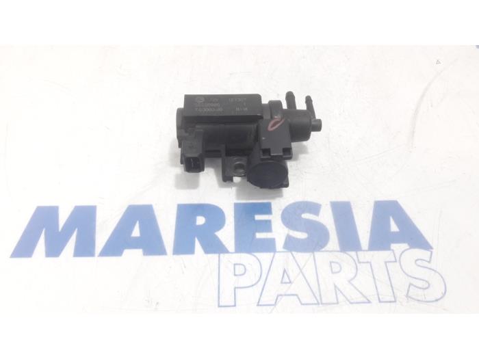Usagé Régulateur pression turbo Fiat Doblo Cargo (263) 1.6 D Multijet Prix € 30,25 Prix TTC proposé par Maresia Parts