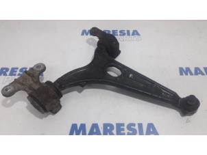 Used Front lower wishbone, right Citroen Jumpy (G9) 2.0 HDI 140 Price € 25,00 Margin scheme offered by Maresia Parts