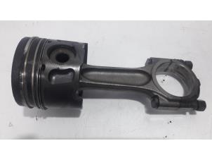 Usados Pistón Citroen Jumpy (G9) 2.0 HDI 140 Precio € 50,00 Norma de margen ofrecido por Maresia Parts