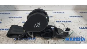 Used Front seatbelt, right Renault Master IV (MA/MB/MC/MD/MH/MF/MG/MH) 2.3 dCi 16V RWD Price € 90,75 Inclusive VAT offered by Maresia Parts